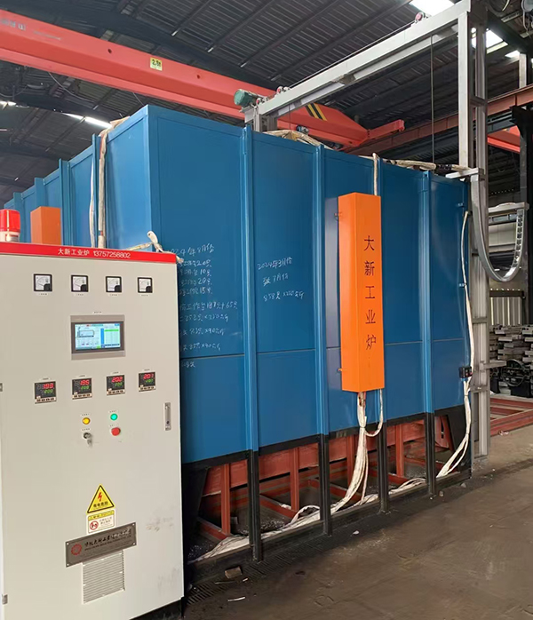 �Sɽ320kW�_(t��i)܇�t���b�{(di��o)ԇ������