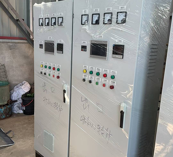 ���¹��I(y��)�t�l(f��)���ͻ�˹̹���_(t��i)45KW�D(zhu��n)�t����ϵ�y(t��ng)